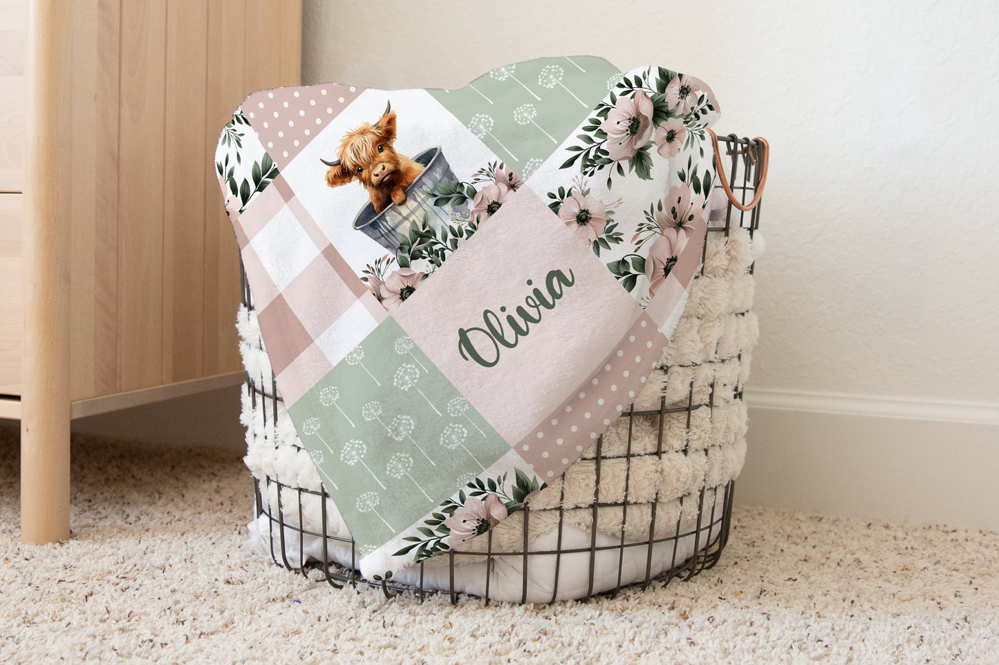 BLANKET - PERSONALIZED HIGHLAND COW PINK FLORAL